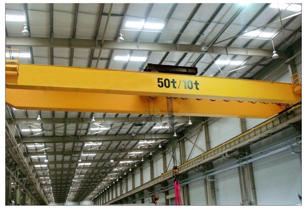 起重機.jpg 起重機.jpg